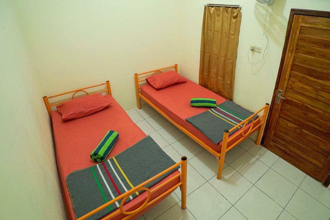 Hostel Nusa Penida Luaran gambar